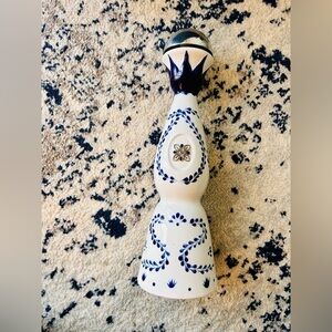 Clase Azul Repasado 25th Anniversary Bottle 
Hand-Painted * New 2022 Logo* EMPTY